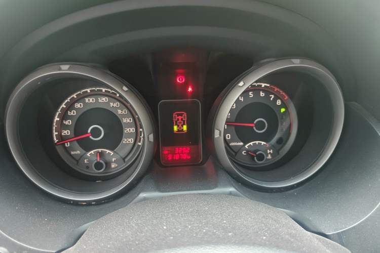 Used Mitsubishi Pajero 2018 V97 3.8L 5-Door GLS Sunroof – Middle East Instrument Cluster