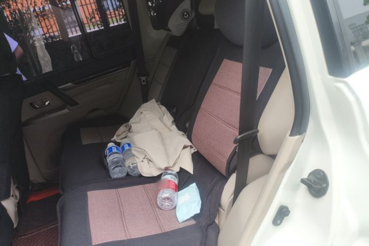 Used Mitsubishi Pajero  Left Rear Seat