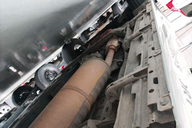 Used Mitsubishi Pajero 2018 3.0L Automatic Standard Edition Left Side Sill