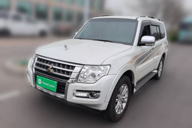 Used Mitsubishi Pajero 