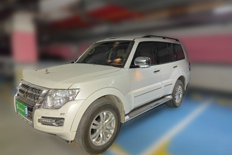 Used Mitsubishi Pajero 2018 V97 3.8L 5-Door GLS Sunroof Dual Differential – Middle East Guazi used car, China used car export, Used car for sale, Used cars, Cheapest cars for sale
