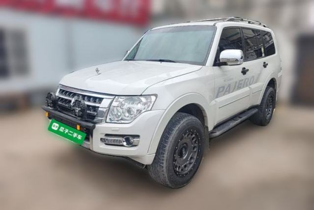 Used Mitsubishi Pajero