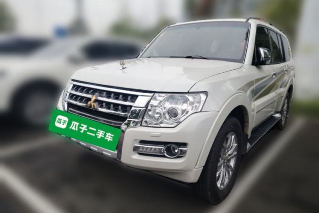 Used Mitsubishi Pajero 