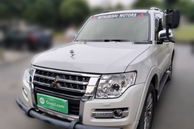 Used Mitsubishi Pajero 