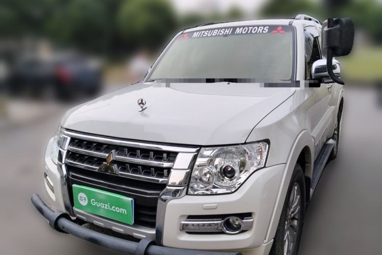 Used Mitsubishi Pajero  Guazi used car, China used car export, Used car for sale, Used  cars, Cheapest cars for sale