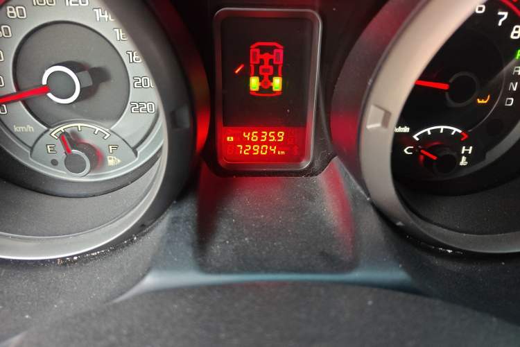 Used Mitsubishi Pajero  Odometer Close Up