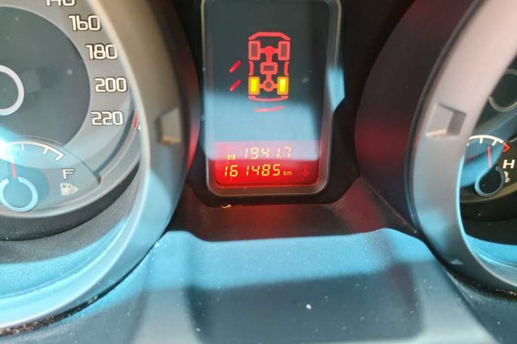 Used Mitsubishi Pajero  Odometer Close Up