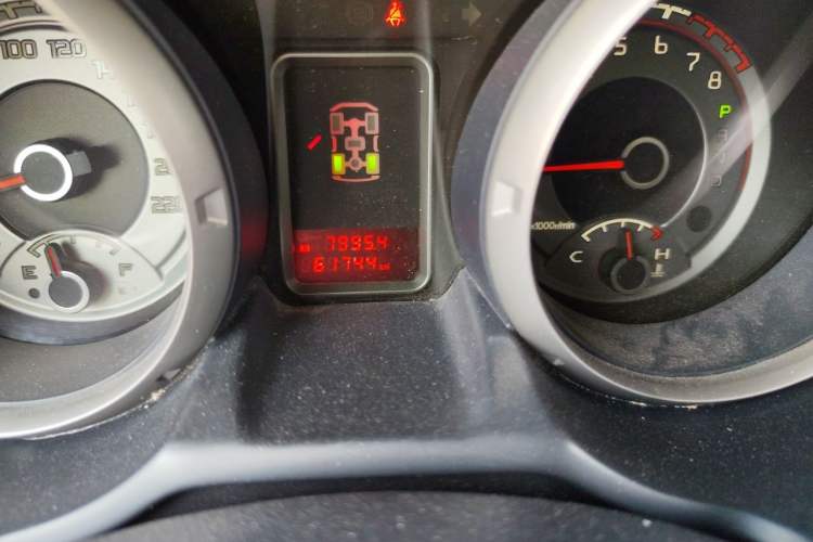 Used Mitsubishi Pajero  Odometer Close Up