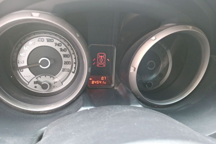 Used Mitsubishi Pajero 2018 V97 3.8L 5-Door GLS Sunroof – Middle East Odometer Close Up