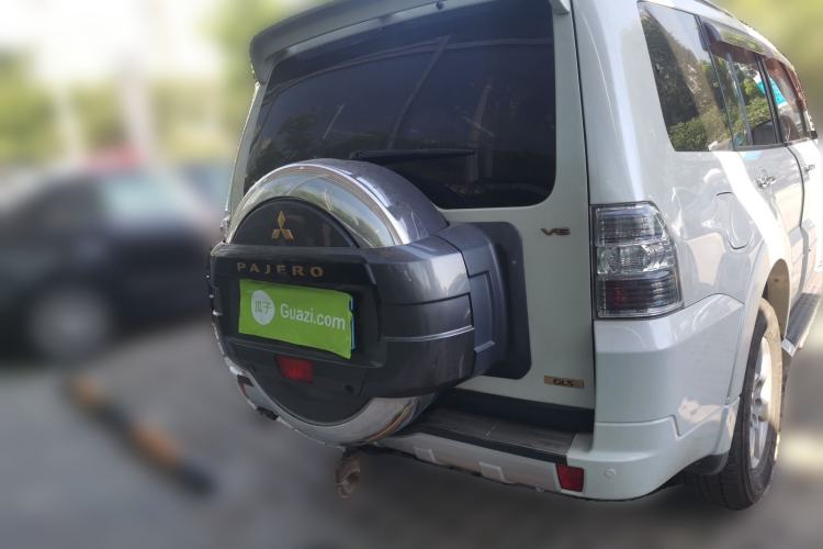 Used Mitsubishi Pajero 2018 3.0L Automatic Prestige Edition Rear