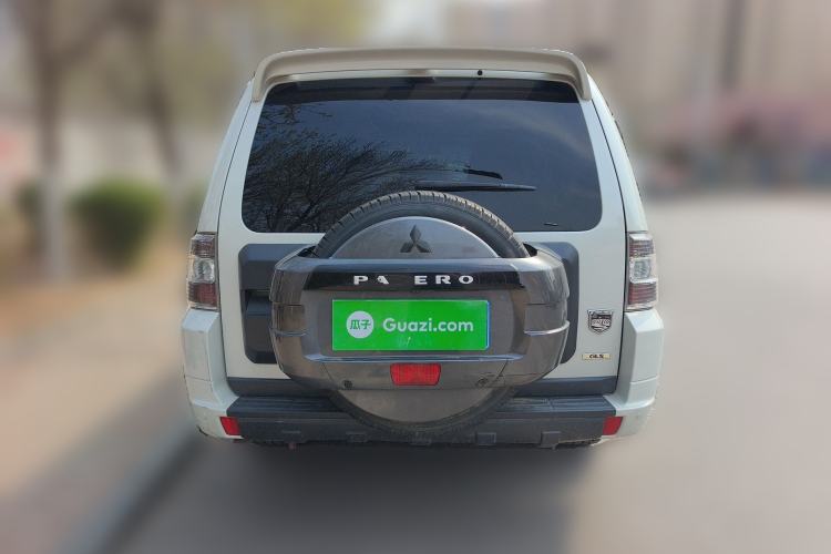 Used Mitsubishi Pajero 2018 3.0L Automatic Comfort Edition Rear