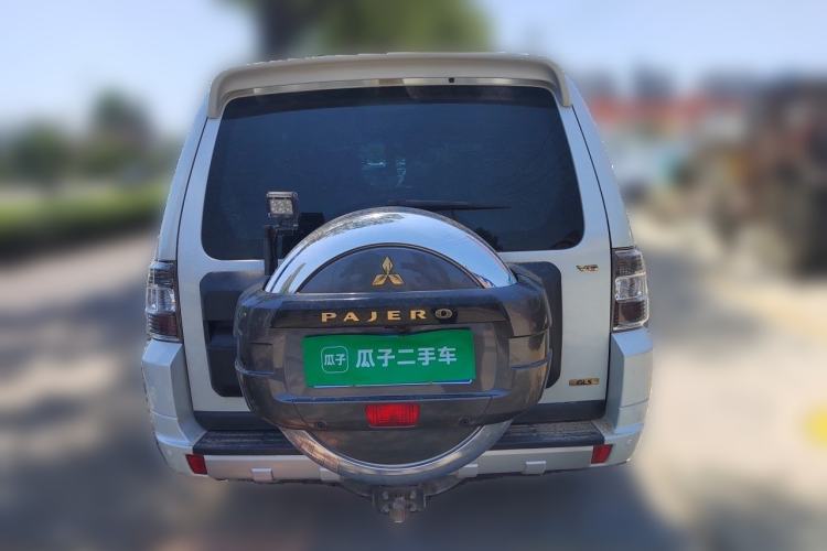 Used Mitsubishi Pajero 2018 3.0L Automatic Prestige Edition Rear