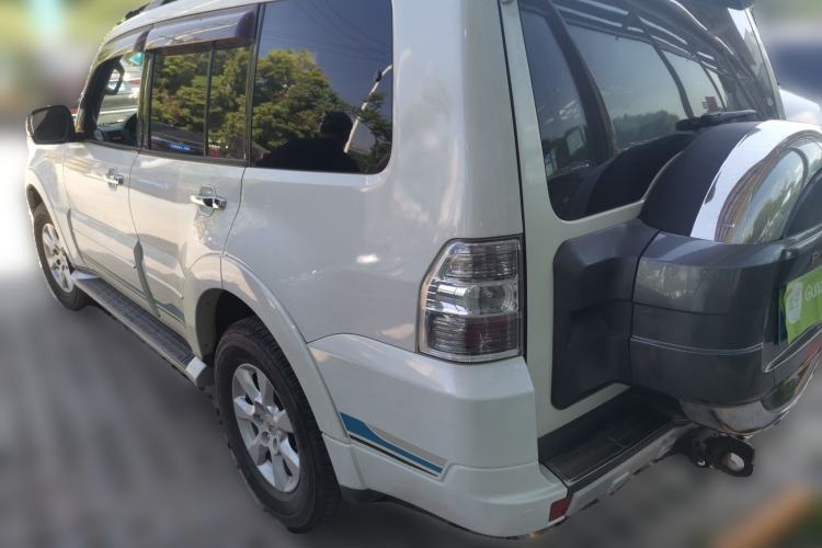 Used Mitsubishi Pajero 2018 3.0L Automatic Prestige Edition Rear Left 45 Deg