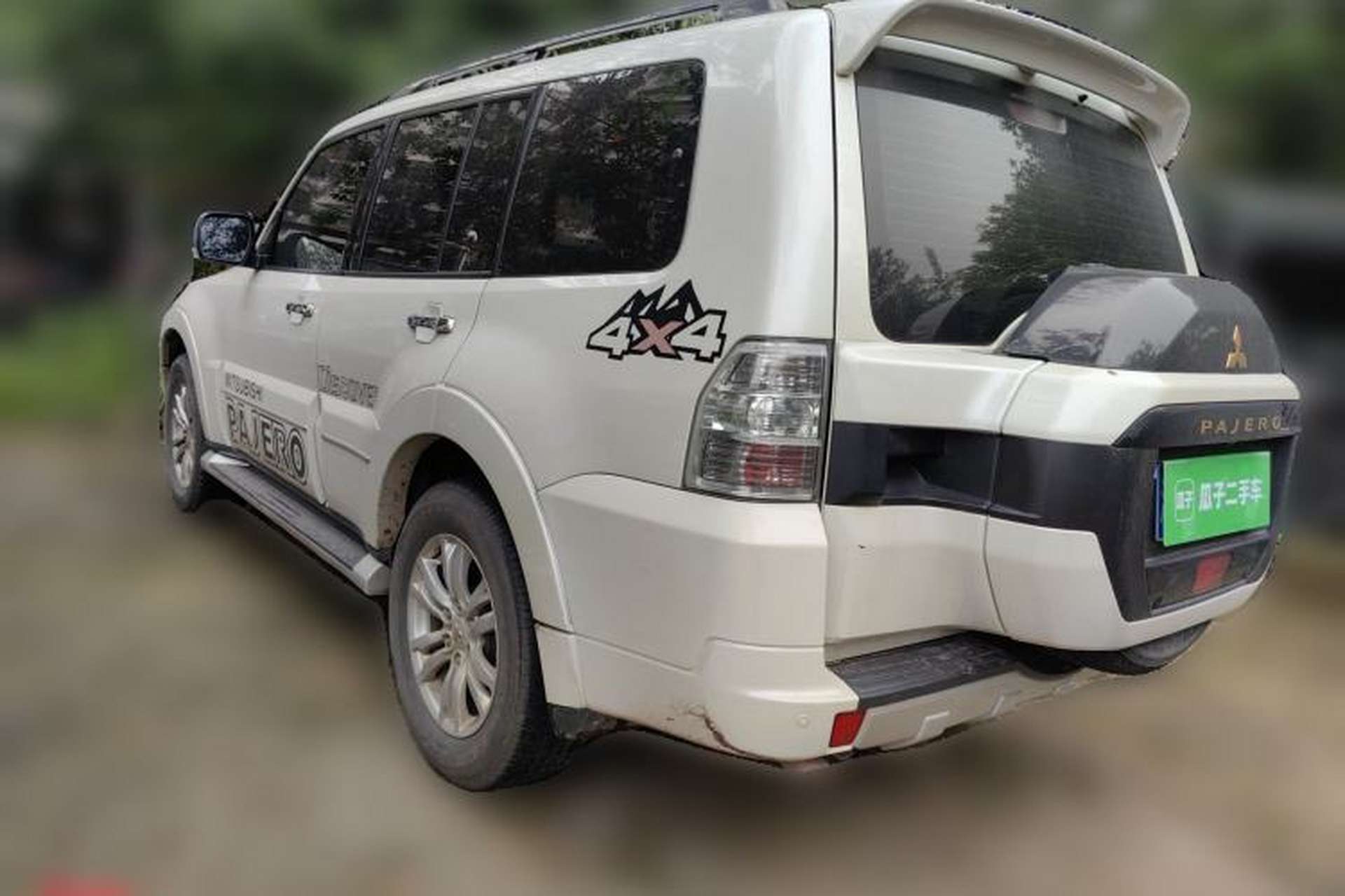 Used Mitsubishi Pajero 2018 V97 3.8L 5-Door GLS Sunroof – Middle East Rear Left 45 Deg