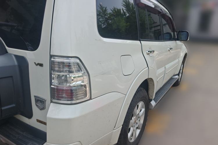 Used Mitsubishi Pajero 2018 3.0L Automatic Prestige Edition Rear Right 45 Deg