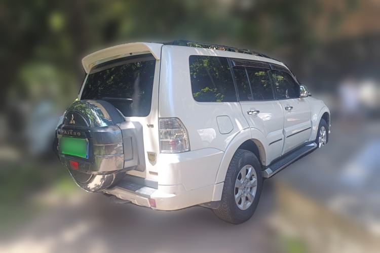 Used Mitsubishi Pajero 2018 3.0L Automatic Prestige Edition Rear Right 45 Deg
