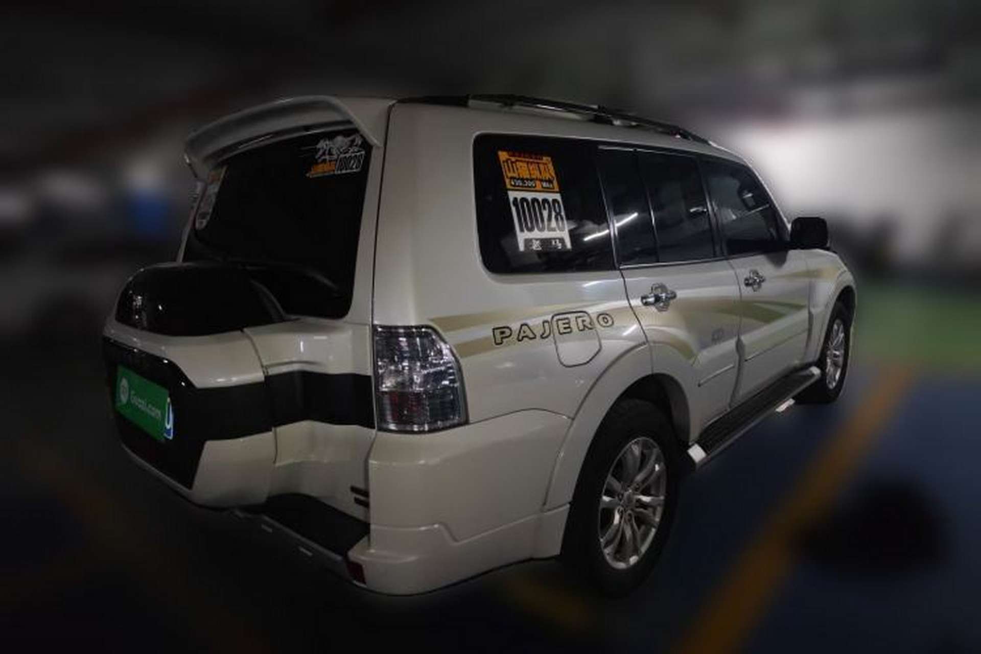 Used Mitsubishi Pajero  Rear Right 45 Deg