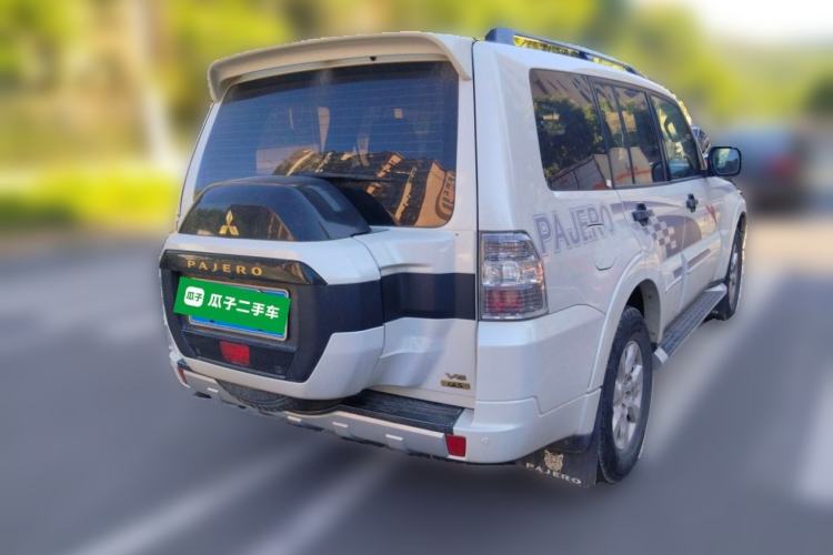 Used Mitsubishi Pajero 2018 3.0L Automatic Luxury Edition Rear Right 45 Deg