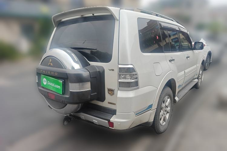 Used Mitsubishi Pajero 2018 3.0L Automatic Prestige Edition Rear Right 45 Deg
