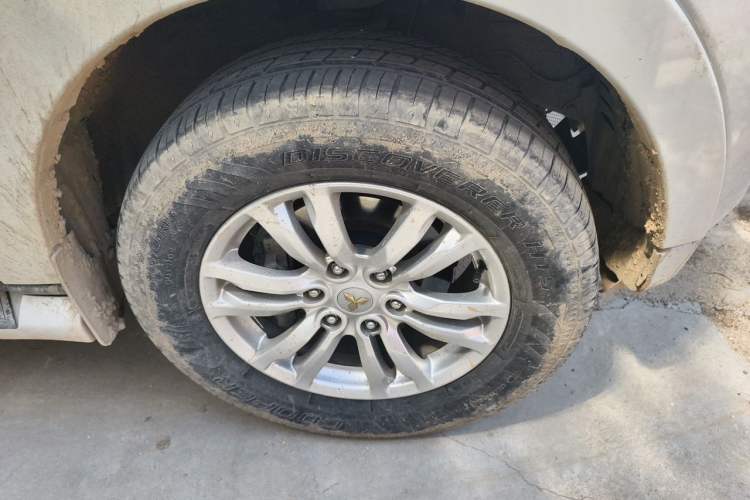 Used Mitsubishi Pajero 2018 V97 3.8L 5-Door GLS Sunroof Single-Difference Model – Middle East Right Front Wheel Hub