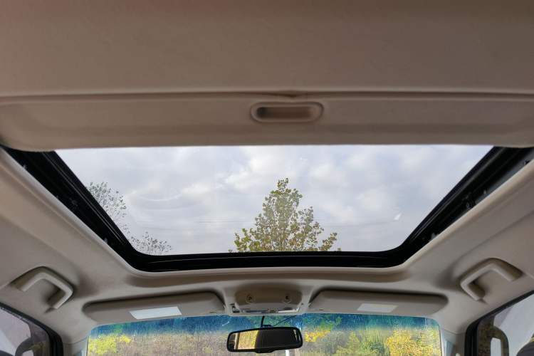 Used Mitsubishi Pajero 2018 3.0L Automatic Comfort Edition Roof