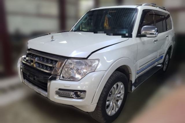 Mitsubishi Pajero Mitsubishi Pajero V97 3.8L Five-Door GLS usata
