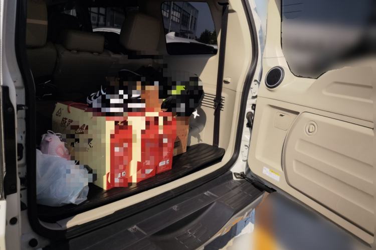 Used Mitsubishi Pajero  Trunk