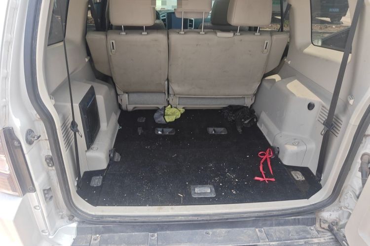Used Mitsubishi Pajero 2018 V97 3.8L 5-Door GLS Sunroof – Middle East Trunk