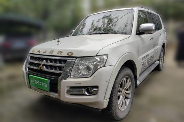 Used Mitsubishi Pajero 2018 V97 3.8L 5-Door GLS Sunroof – Middle East