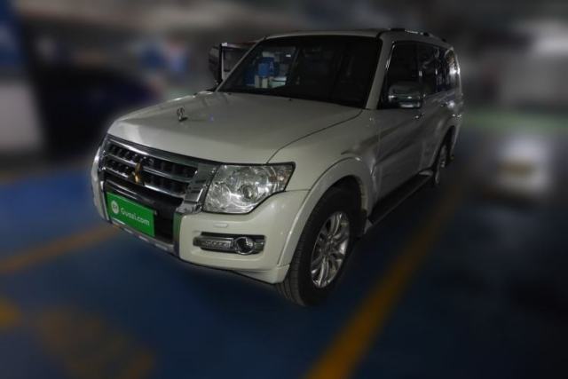 Used Mitsubishi Pajero 