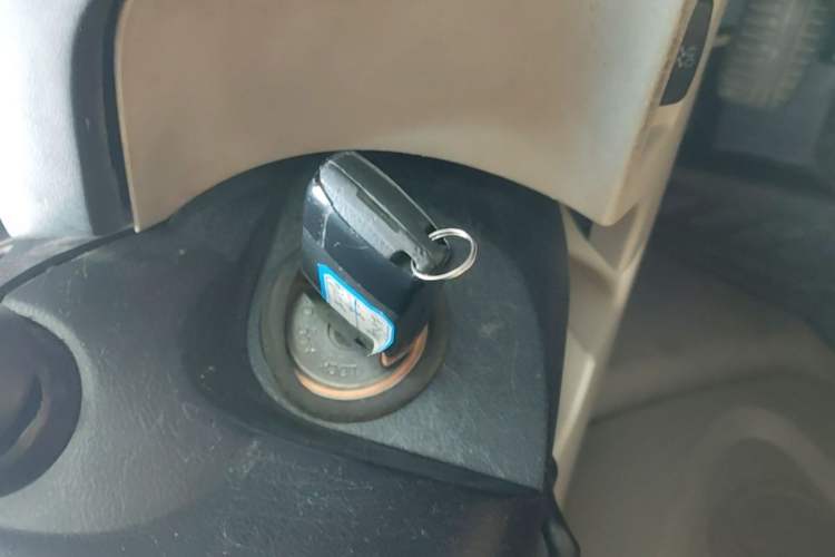 Used Mitsubishi Pajero 2018 V97 3.8L 5-Door GLS Sunroof – Middle East Vehicle Key