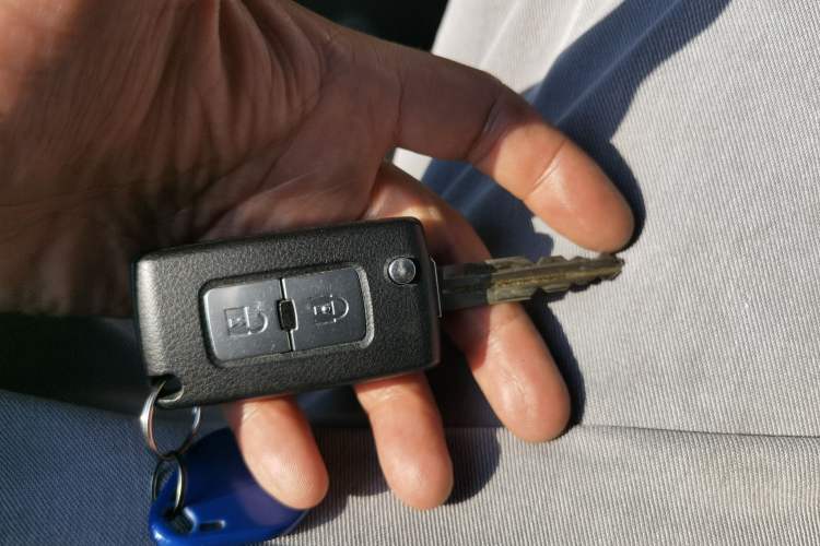 Used Mitsubishi Pajero  Vehicle Key