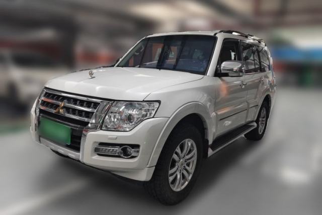 Mitsubishi Pajero 2018 V97 3.8L 5-Door GLS Sunroof – Middle East с пробегом