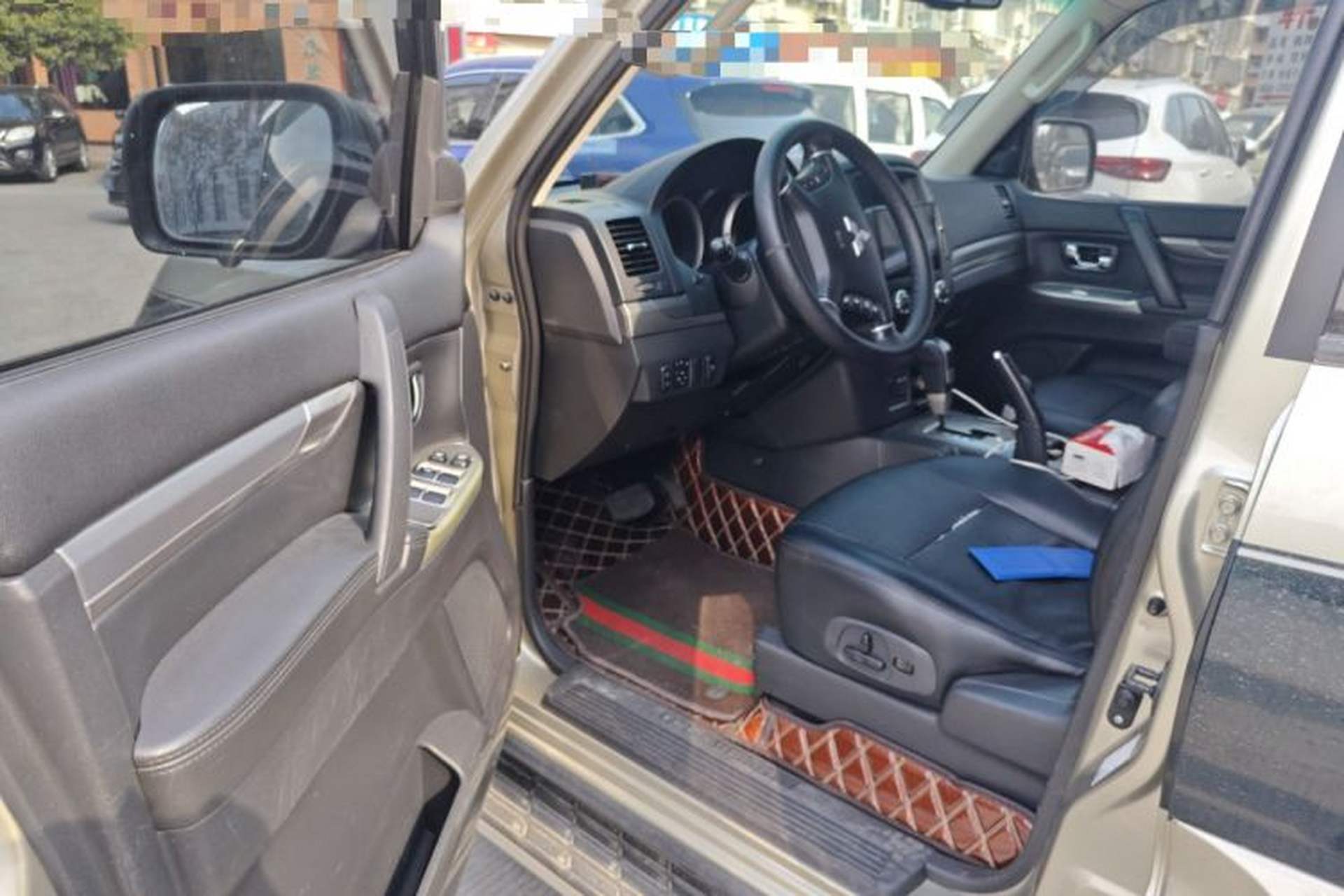 Used Mitsubishi Pajero 2018 3.0L Automatic Standard Edition Driver Seat