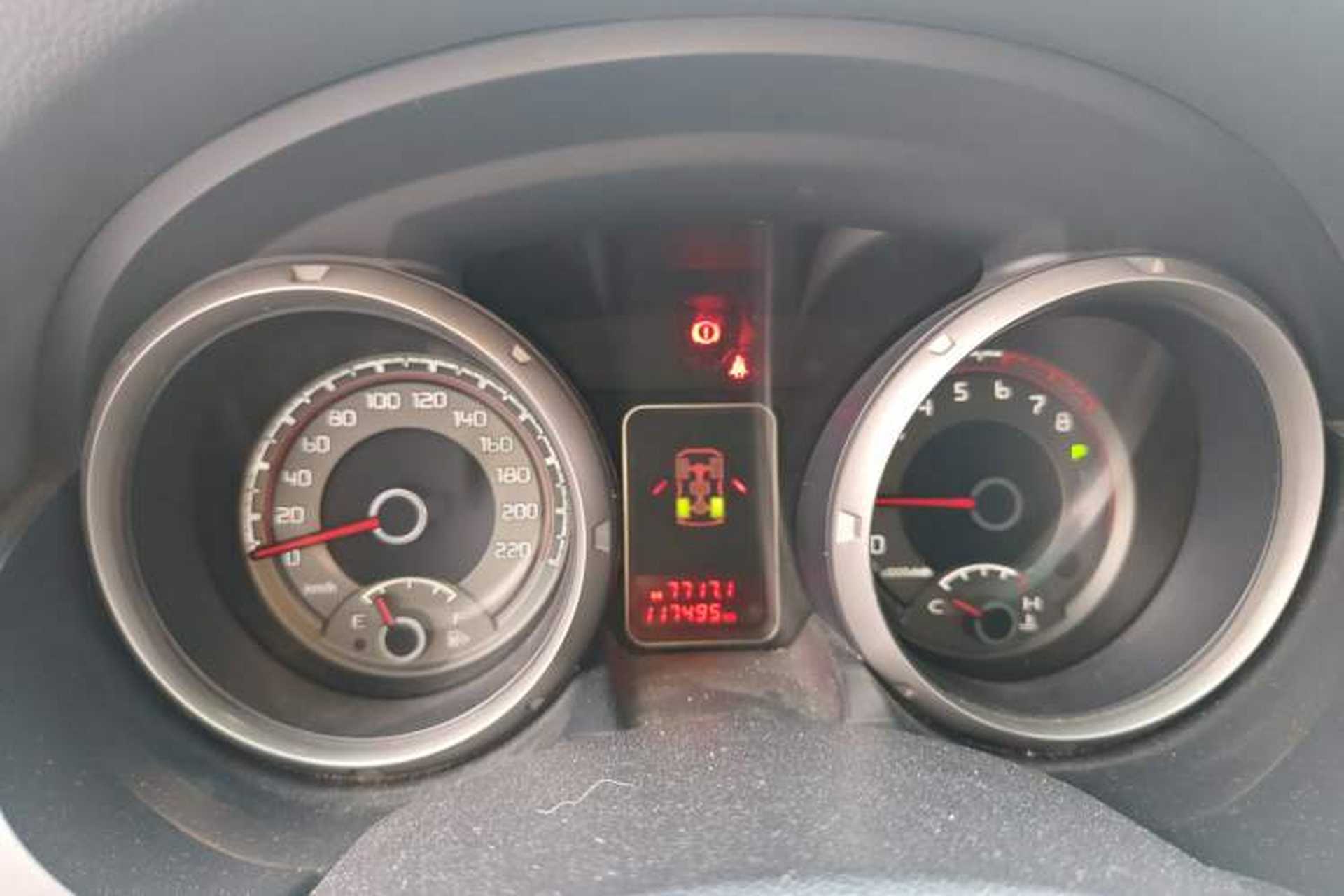 Used Mitsubishi Pajero 2018 3.0L Automatic Standard Edition Instrument Cluster