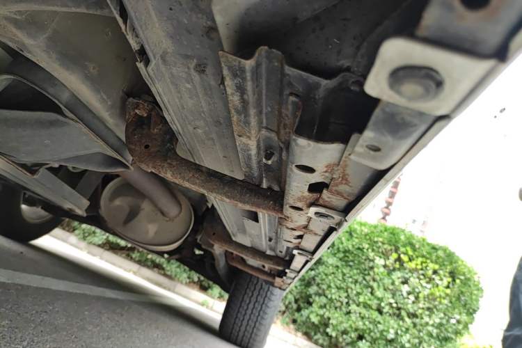 Used Mitsubishi Pajero 2019 3.0L Automatic Standard Edition Chassis Front Left