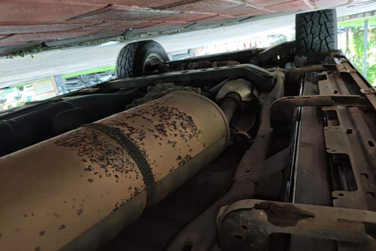 Used Mitsubishi Pajero 2019 3.0L Automatic Comfort Edition Chassis Rear Left