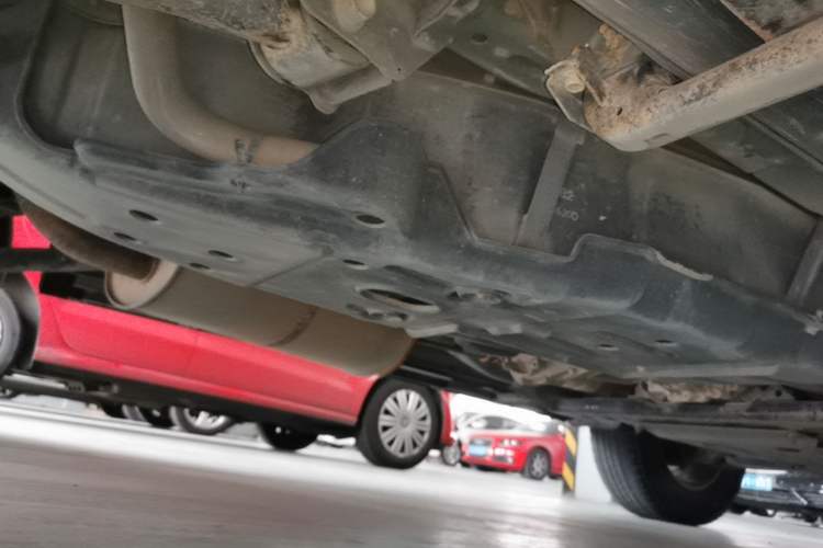 Used Mitsubishi Pajero 2019 3.0L Automatic Standard Edition Chassis Rear Right