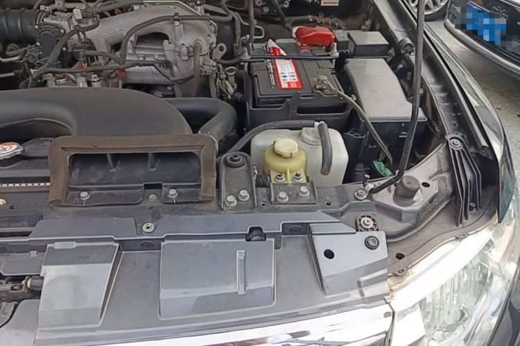 Used Mitsubishi Pajero 2019 3.0L Automatic Comfort Edition Engine Bay Left