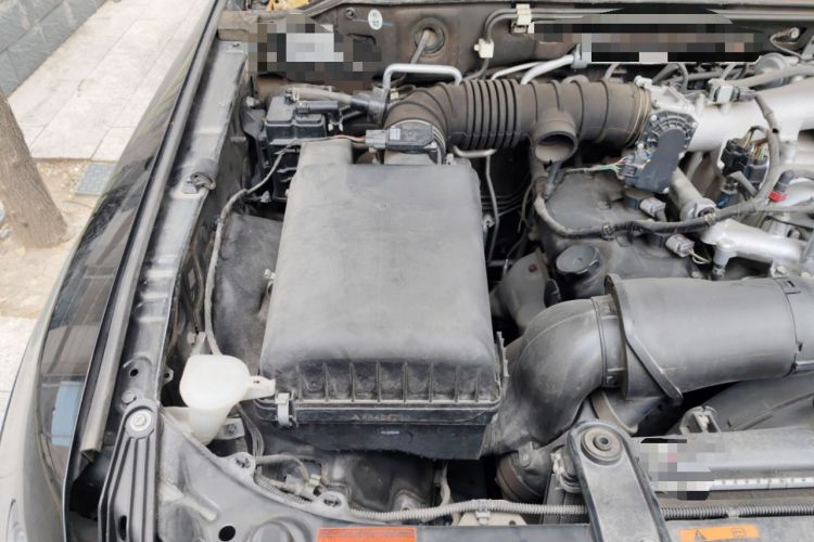 Used Mitsubishi Pajero 2019 3.0L Automatic Standard Edition Engine Bay Right