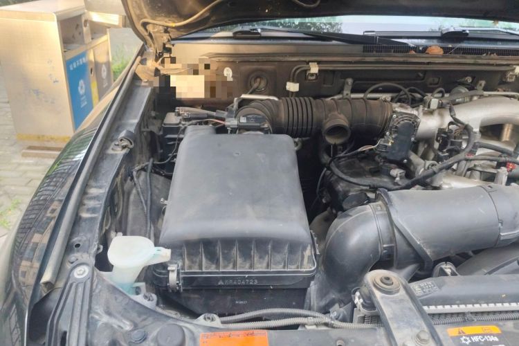 Used Mitsubishi Pajero 2019 3.0L Automatic Luxury Edition Engine Bay Right