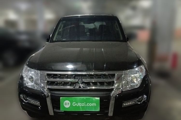 Used Mitsubishi Pajero 2019 3.0L Automatic Comfort Edition Front