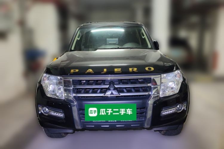 Used Mitsubishi Pajero 2019 3.0L Automatic Comfort Edition Front