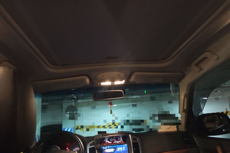 Used Mitsubishi Pajero 2019 3.0L Automatic Comfort Edition Headliner