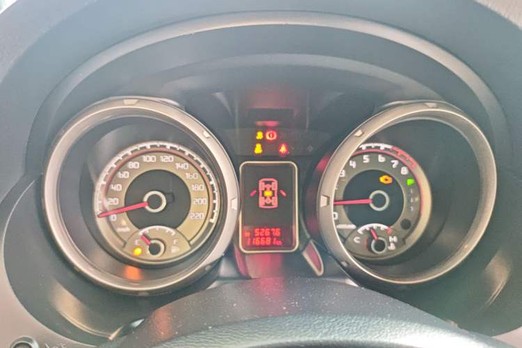 Used Mitsubishi Pajero 2019 V97 3.8L 5-Door GLS Middle East Edition Instrument Cluster