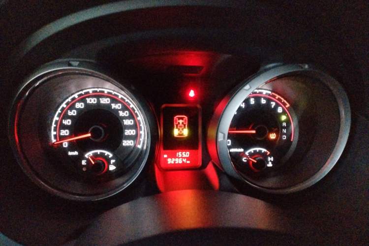 Used Mitsubishi Pajero 2019 V97 3.8L 5-Door GLS Middle East Edition Instrument Cluster