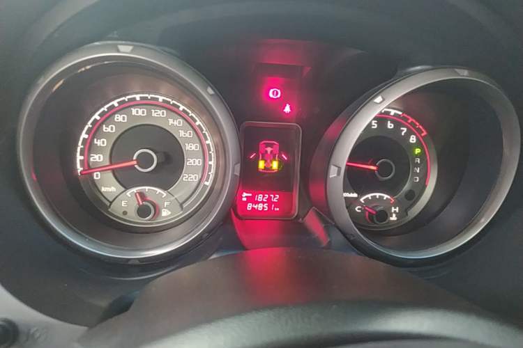 Used Mitsubishi Pajero 2019 V97 3.8L 5-Door GLS Middle East Edition Instrument Cluster