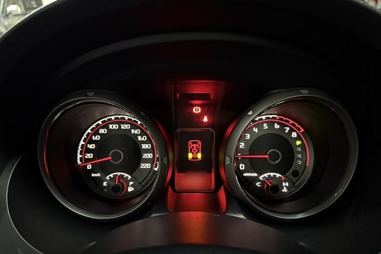 Used Mitsubishi Pajero 2019 3.0L Automatic Standard Edition Instrument Cluster