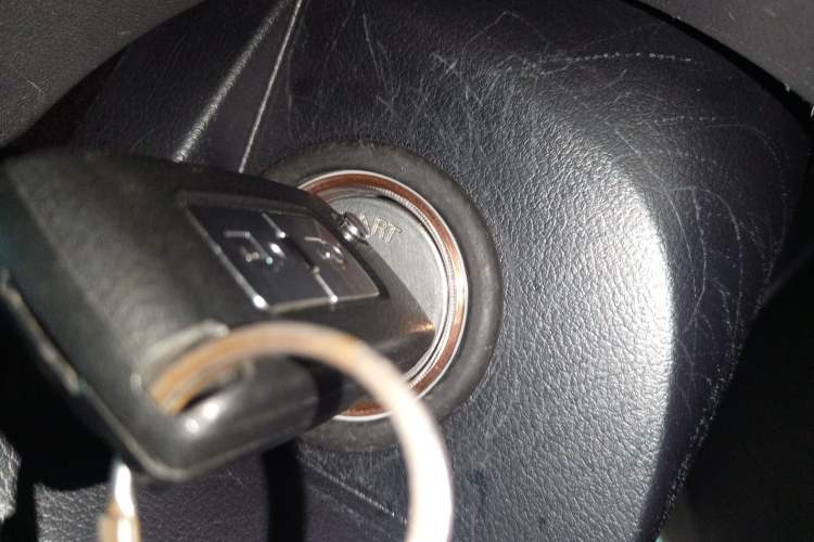 Used Mitsubishi Pajero 2019 3.0L Automatic Comfort Edition Interior 1