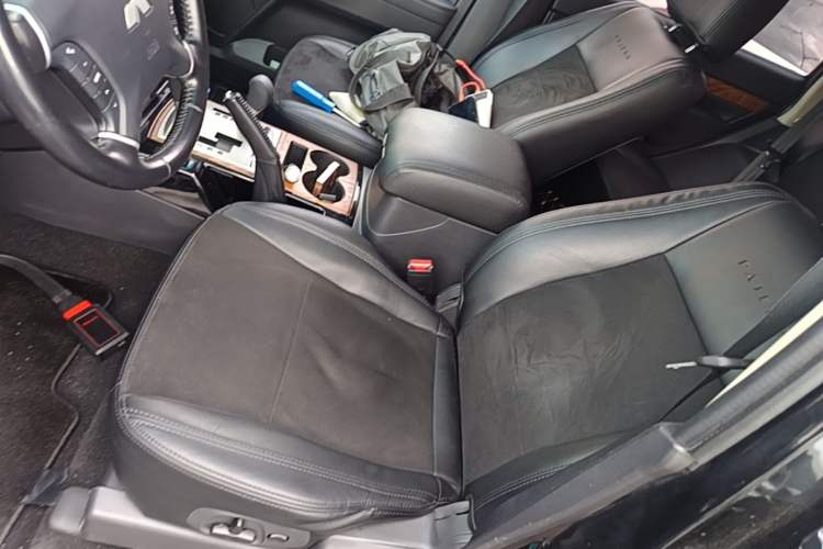 Used Mitsubishi Pajero 2019 3.0L Automatic Comfort Edition Left Front Seat